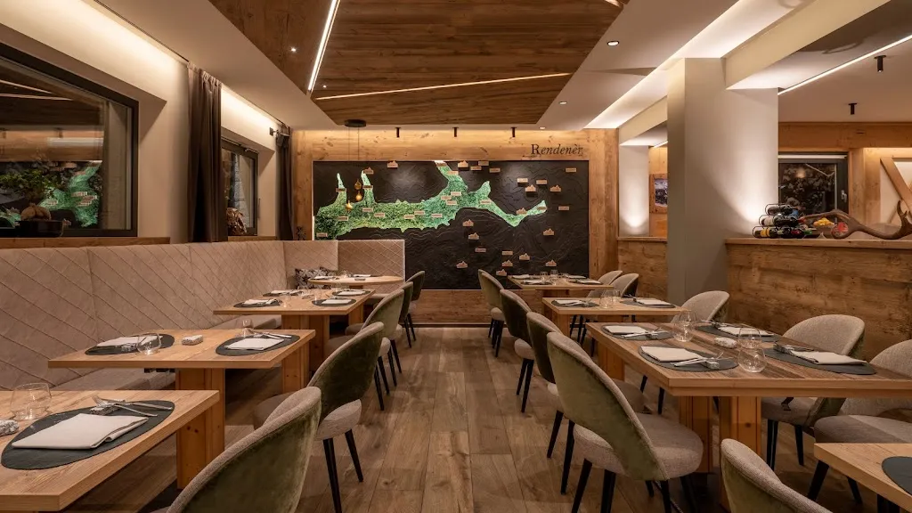 Ristorante Rendenèr Alpine Food restaurant in Caderzone Terme