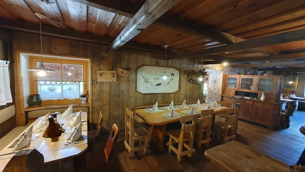 Ristorante Magnabo Snc Di Beltrami Adelio E C. restaurant in Caderzone Terme