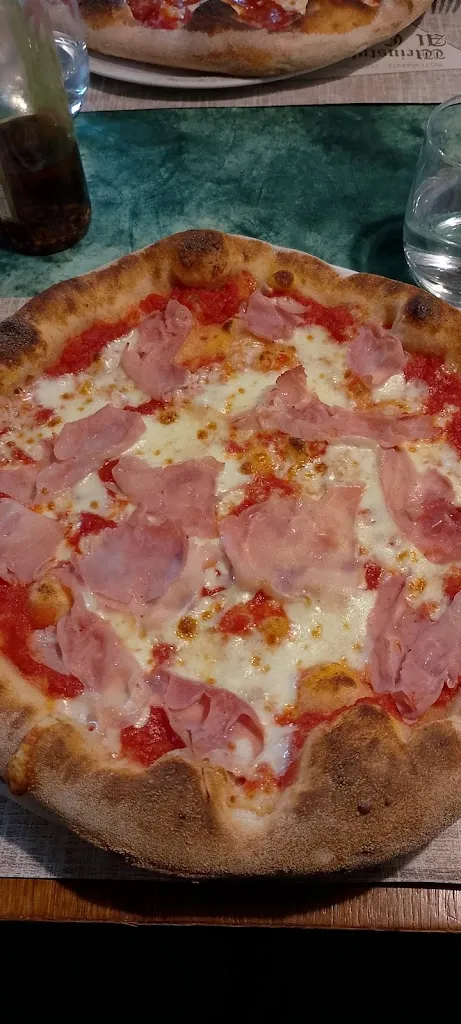 Alex Woo_Ristorante Pizzeria Weinstube Al Cardo_Caderzone Terme_review