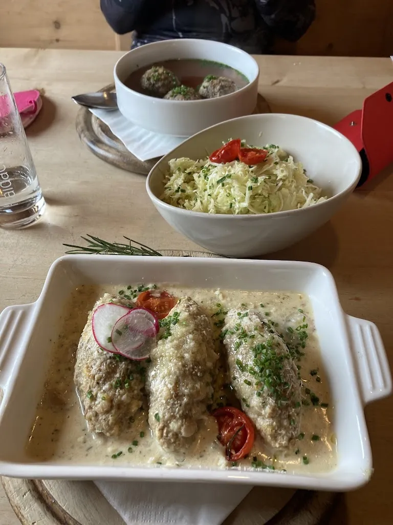 Angelo Mattivi_Moaregg Alm_Cadipietra_review