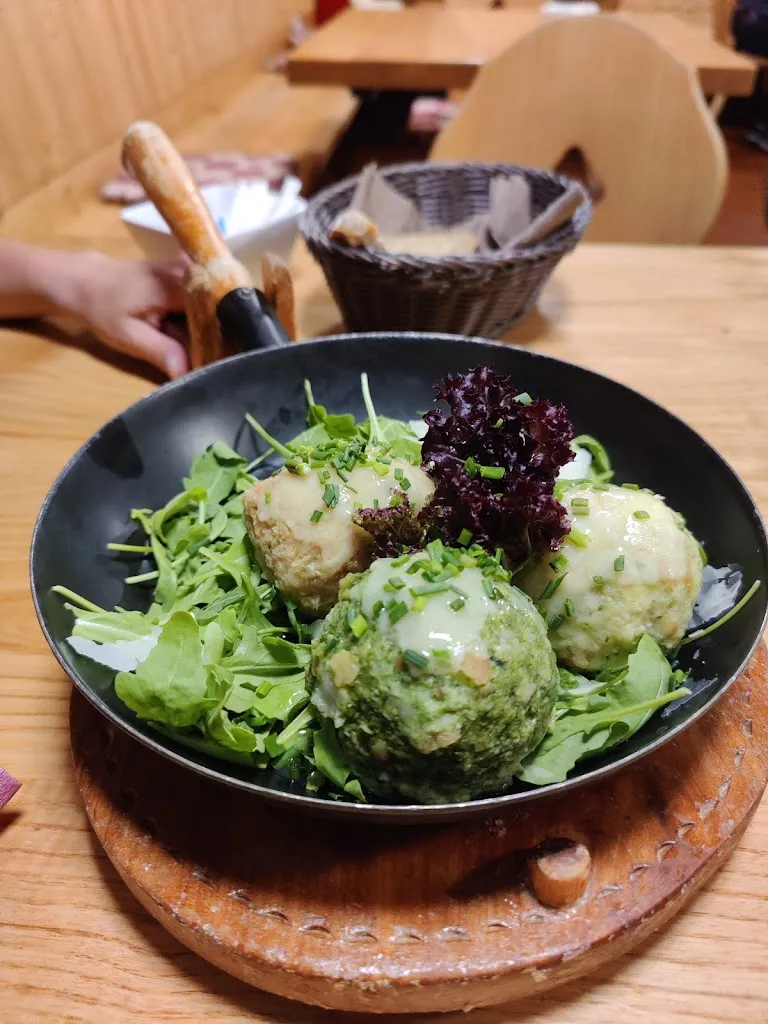 Menu_Restaurant Hilberkeller_Caines - Kuens_image_7