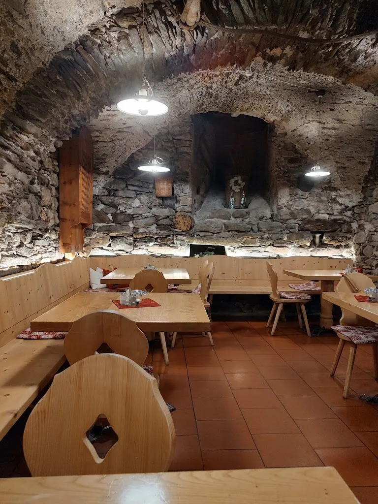 Restaurant Hilberkeller_Caines - Kuens_slider_image_3