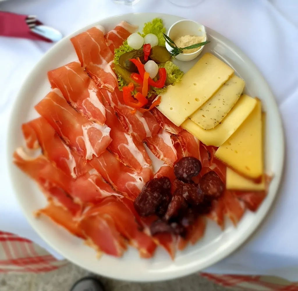 Menu_Trattoria Mösslhof Alto Adige_Braies_image_9