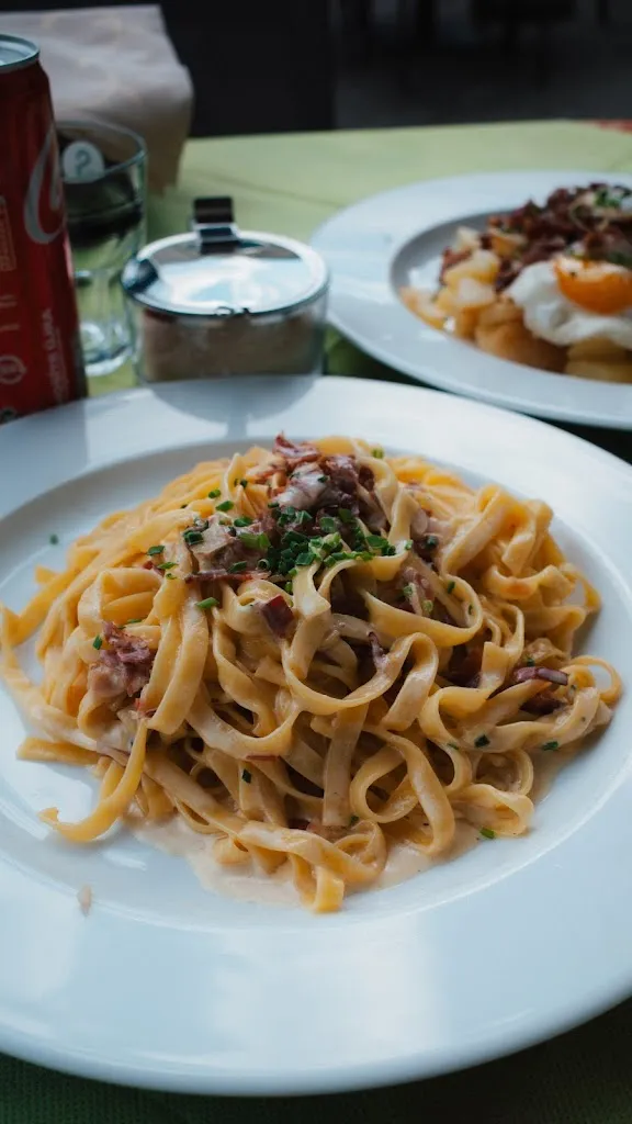 Pang Yu Fei_Trattoria Mösslhof Alto Adige_Braies_review