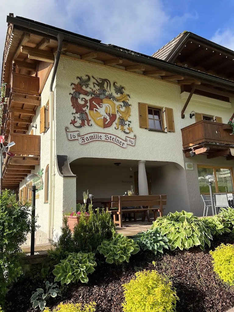 Hotel Restaurant Steinerhof restaurant in Braies