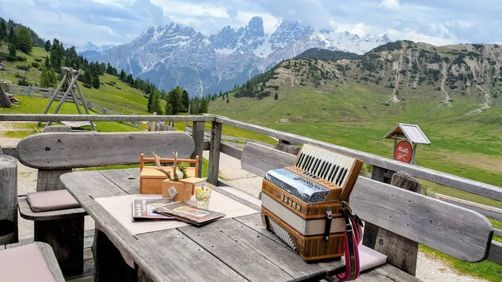 Malga Prato Piazza restaurant in Braies