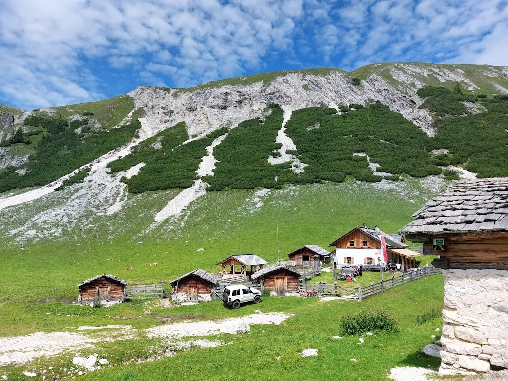 I_Hochalpenhütte Fojedöra_Braies_review