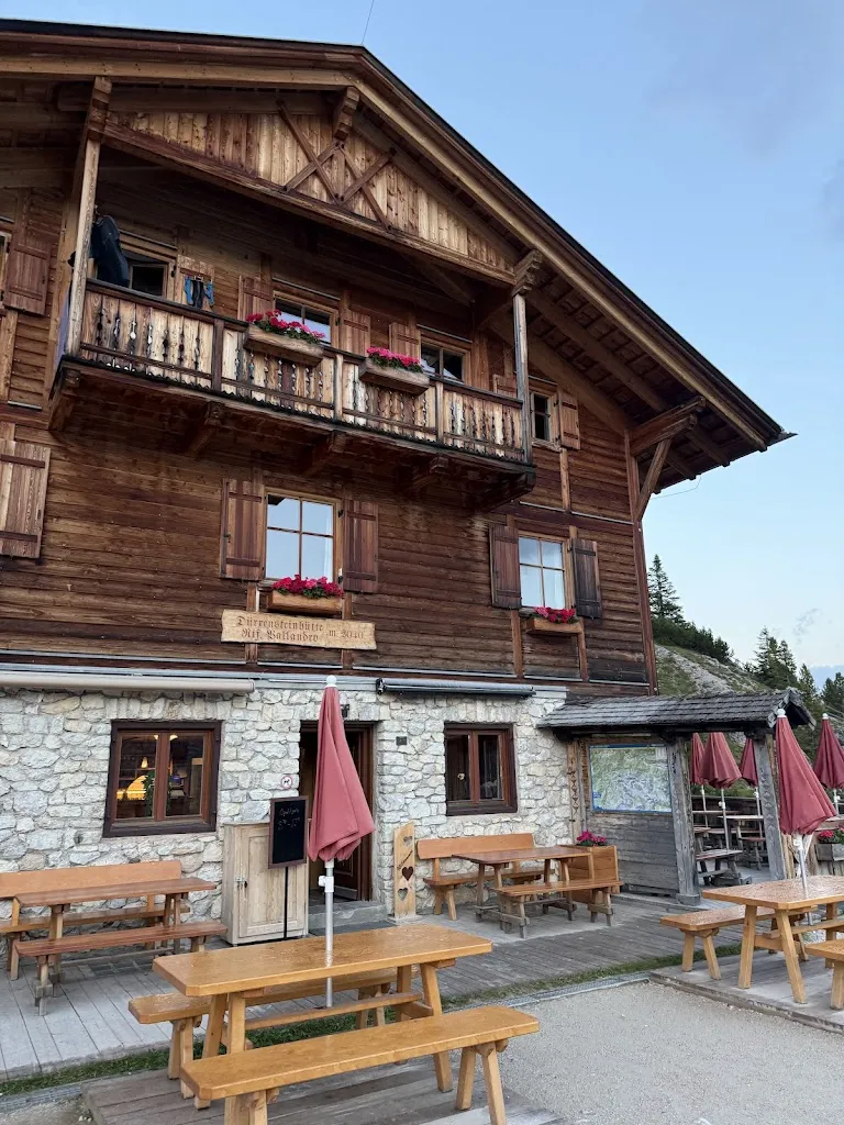 Alexander Grunwald_Dürrensteinhütte_Braies_review