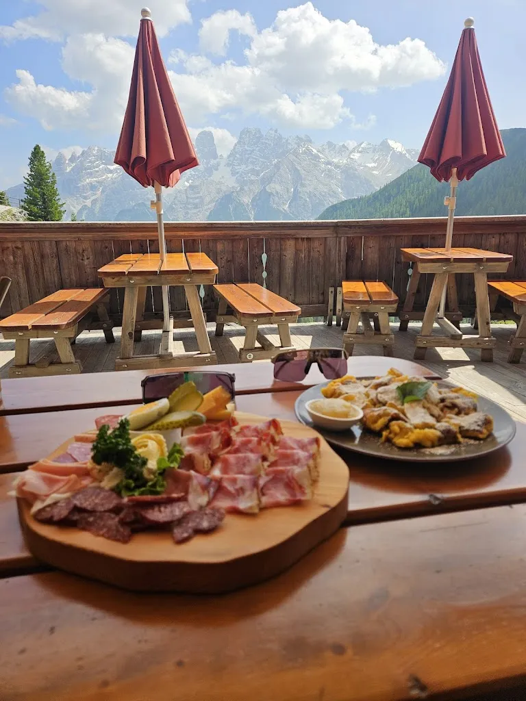 Dürrensteinhütte_Braies_slider_image_3