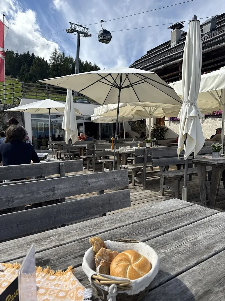 Oberegger Alm_Braies_slider_image_3