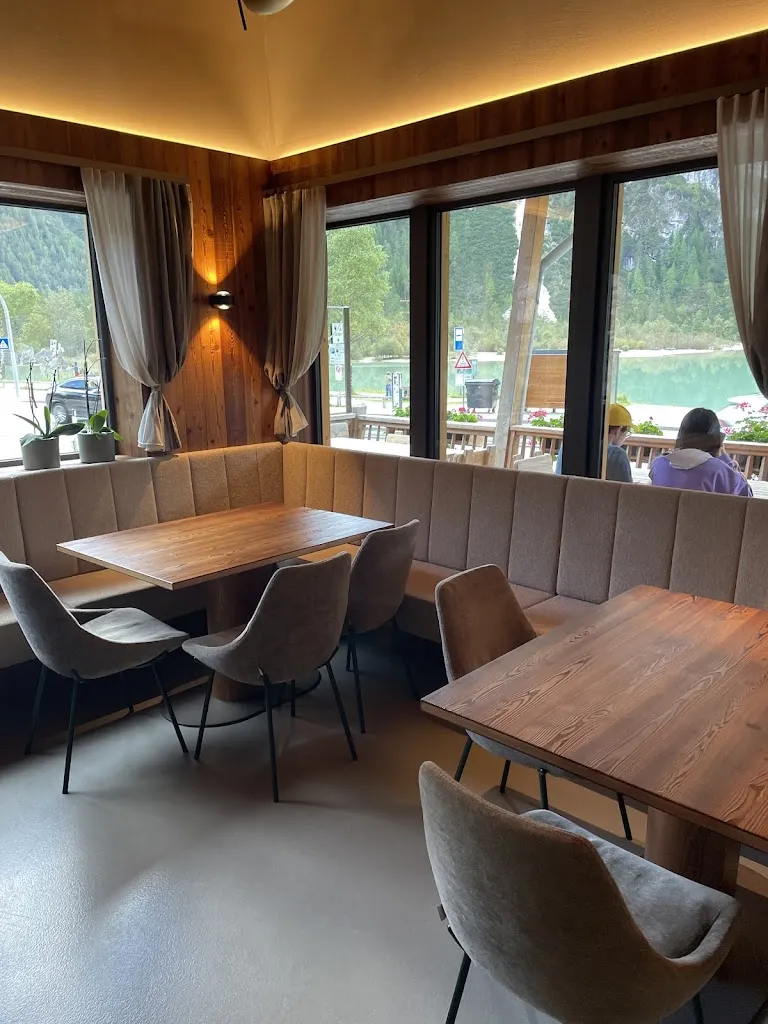Restaurant Dürrensee_Braies_slider_image_1