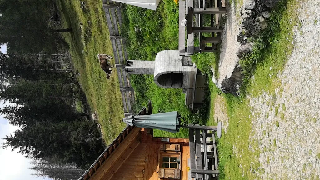 Putzalm_Braies_slider_image_2