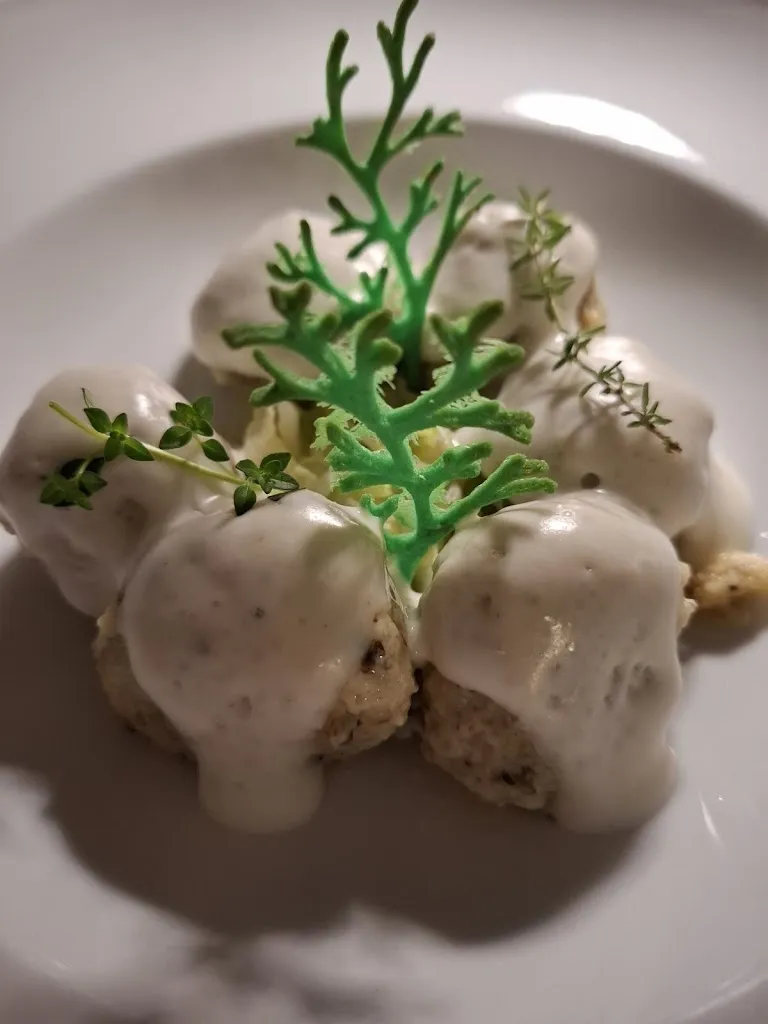 Leonard Lleshi_Ristorante Bar Castel Toblino_Calavino_review