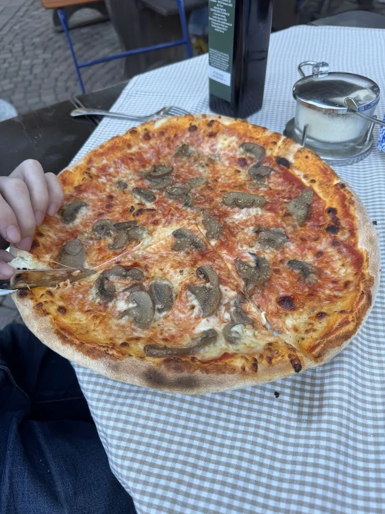 Avi Oren_Wirt an der Mahr_Bressanone_review