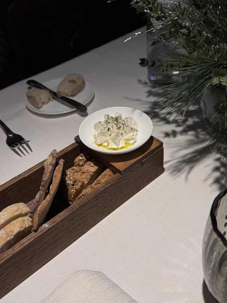 Colin Meyer_Restaurant Finsterwirt - Oste Scuro_Bressanone_review