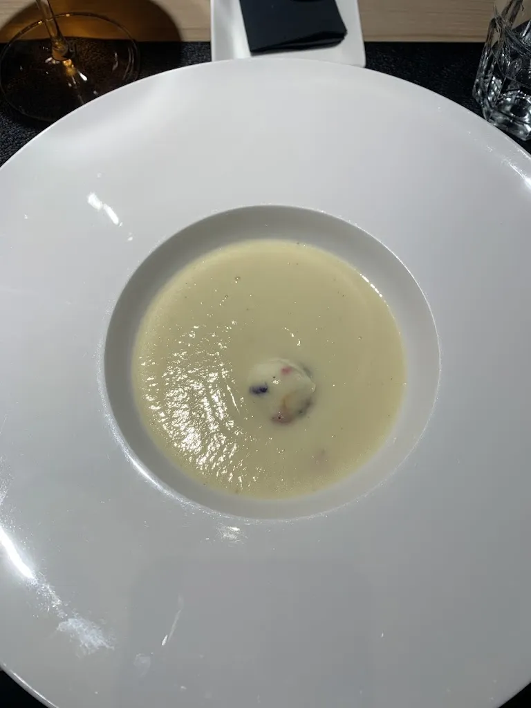 Eva Lardschneider_Decantei_Bressanone_review