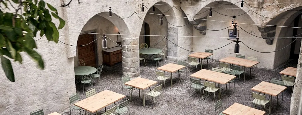 Decantei_Bressanone_slider_image_1