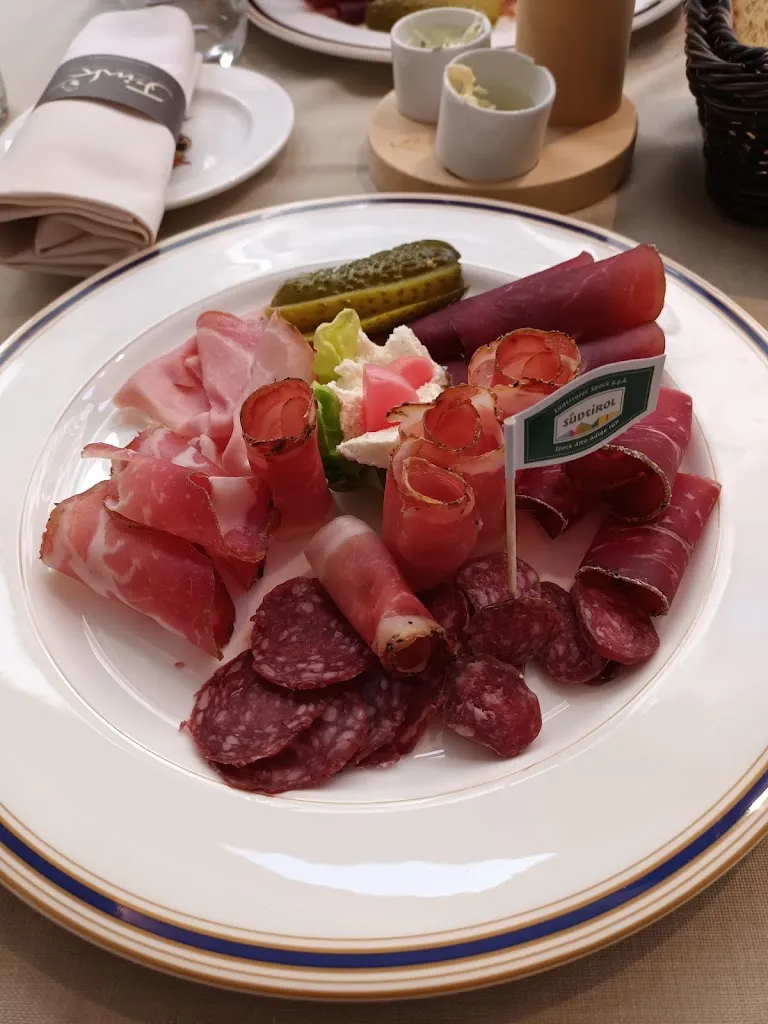 Menu_fink Restaurant & Suites_Bressanone_image_8