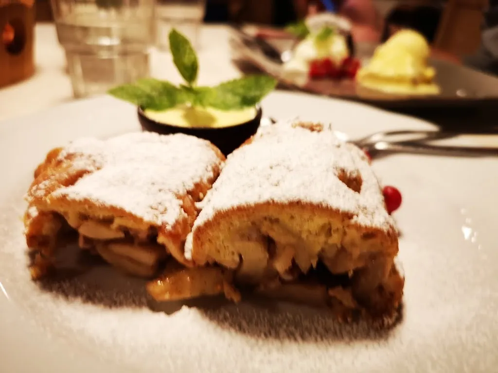 Menu_Pizzeria Restaurant Hofkeller_Bressanone_image_9