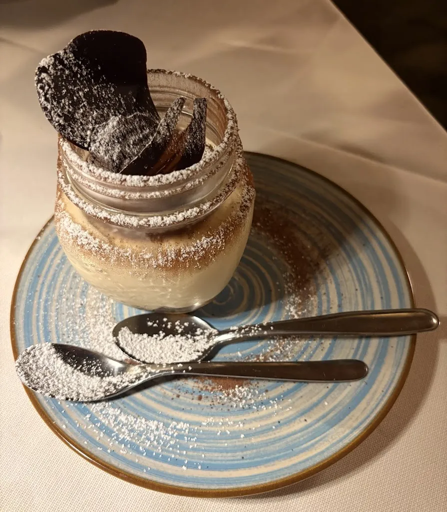 D. Daniel M_Pizzeria Restaurant Hofkeller_Bressanone_review