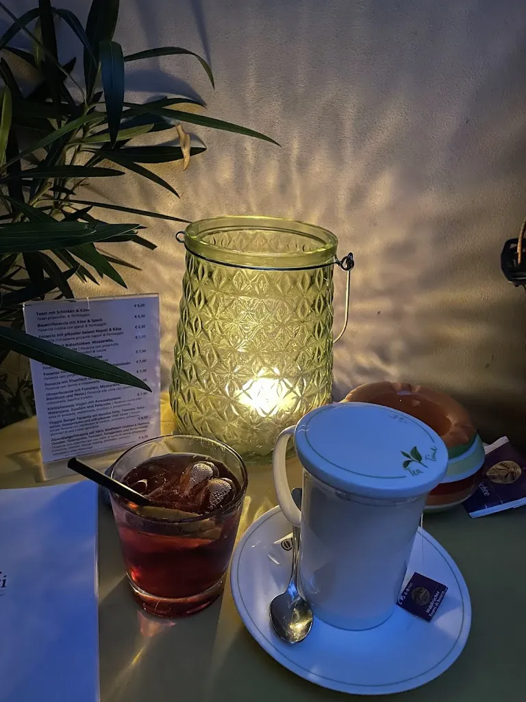 Nhan Nguyen_3fiori café & craft beer bar_Bressanone_review