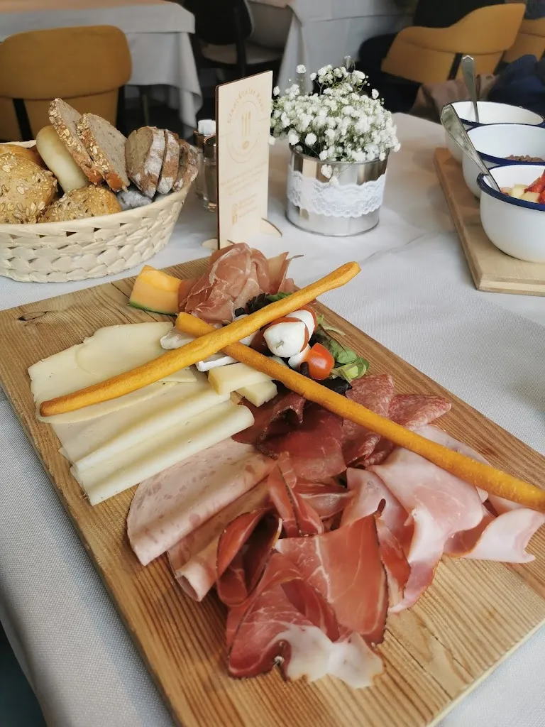 Menu_Dining & Living Alpenrose_Bressanone_image_6