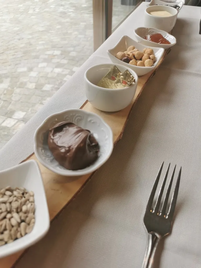 Menu_Dining & Living Alpenrose_Bressanone_image_8