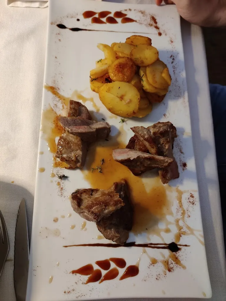 Lesya T_Ristorante Pizzeria Europa_Calceranica al Lago_review