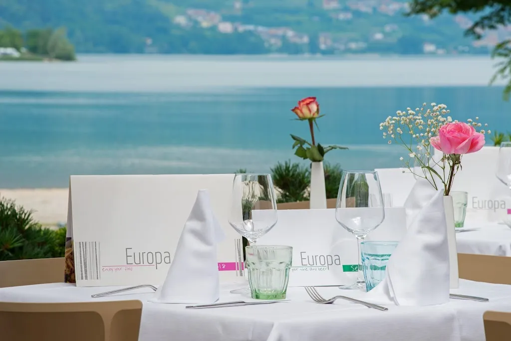 Ristorante Pizzeria Europa restaurant in Calceranica al Lago