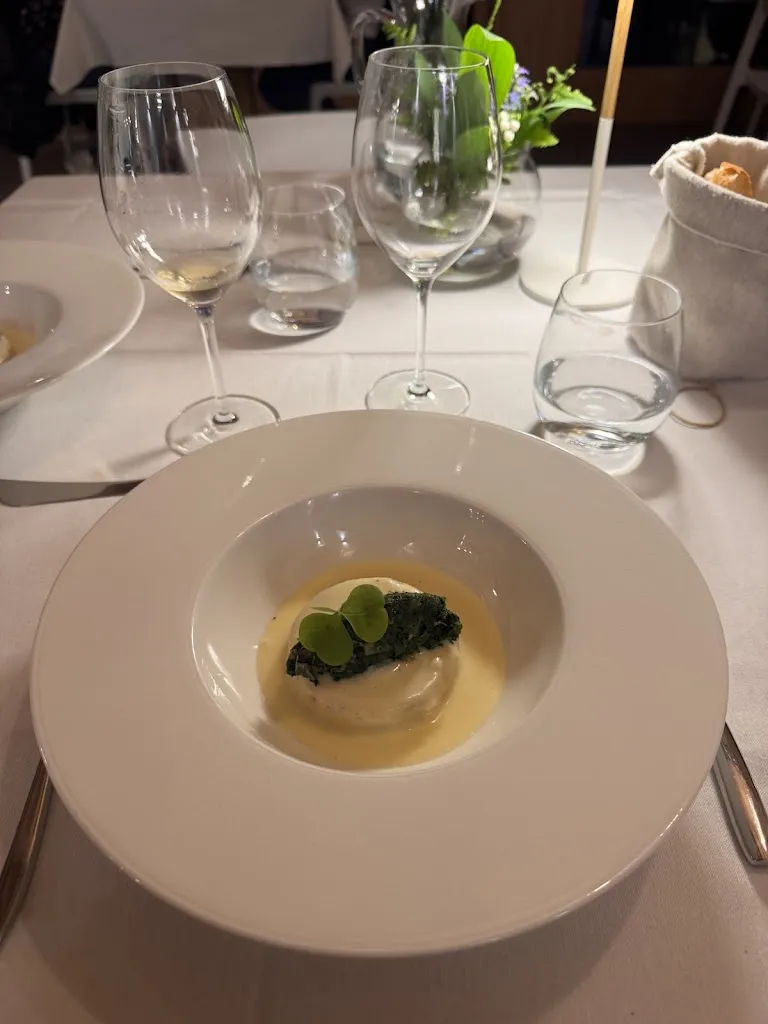 Yelyzaveta Stoliarenko_Agriturismo Verdecrudo_Calceranica al Lago_review