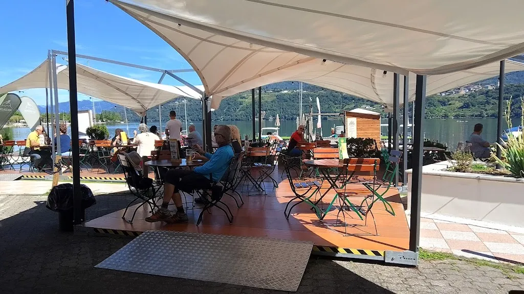 Isis Alvarado_La Corte Sul Lago_Calceranica al Lago_recensione