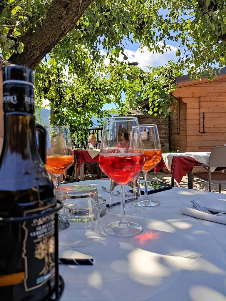 Ristorante Vecchia Fattoria Levico restaurant in Calceranica al Lago