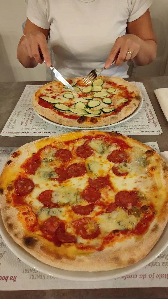 Menu_Ristorante pizzeria La Rocca_Calliano_image_5