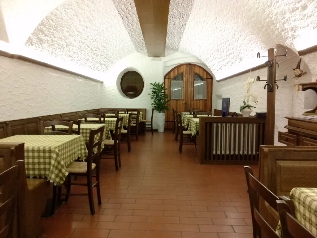 Jolly pizzeria ristorante restaurant in Calliano