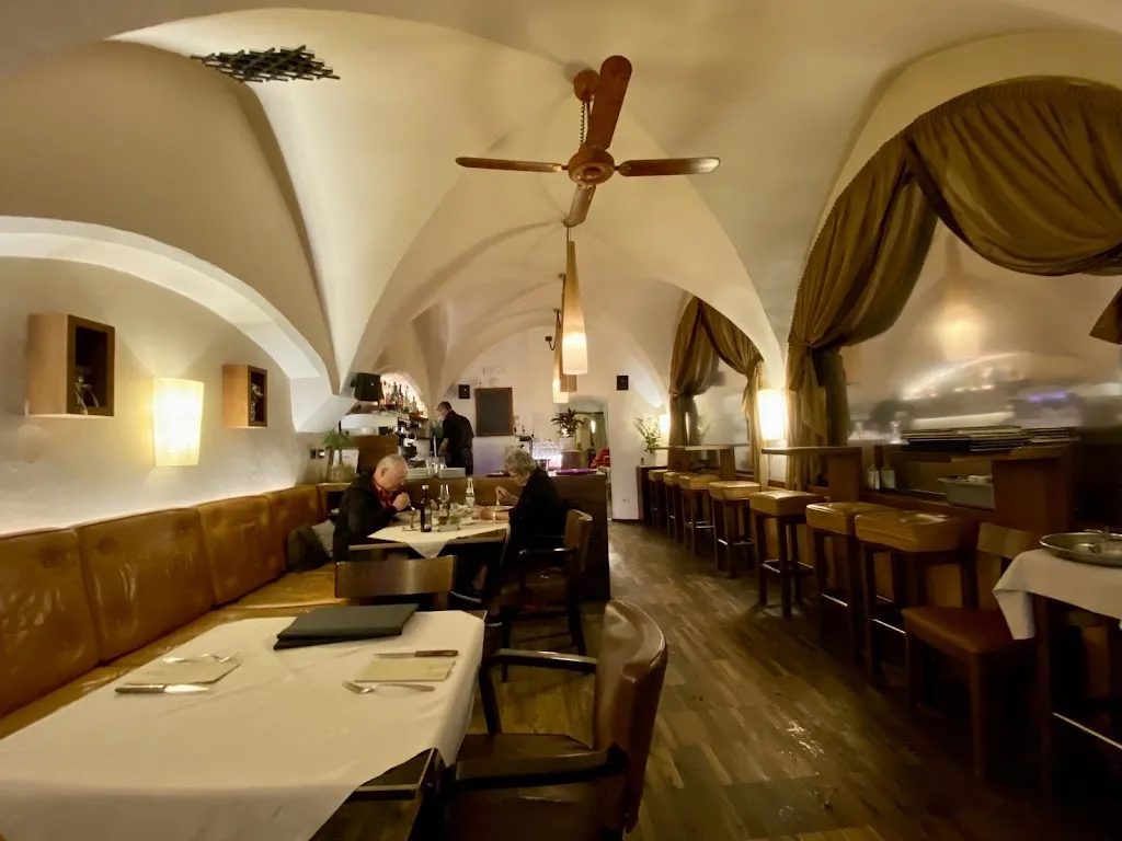 Sam H_Zum goldenen Löwen_Brunico_review