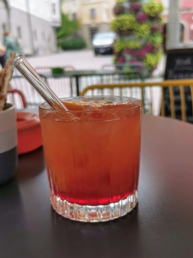 Menu_Komot Aperobistro_Brunico_image_1