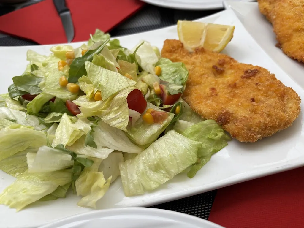 Navan Chevasutho_Lang Jun_Brunico_review