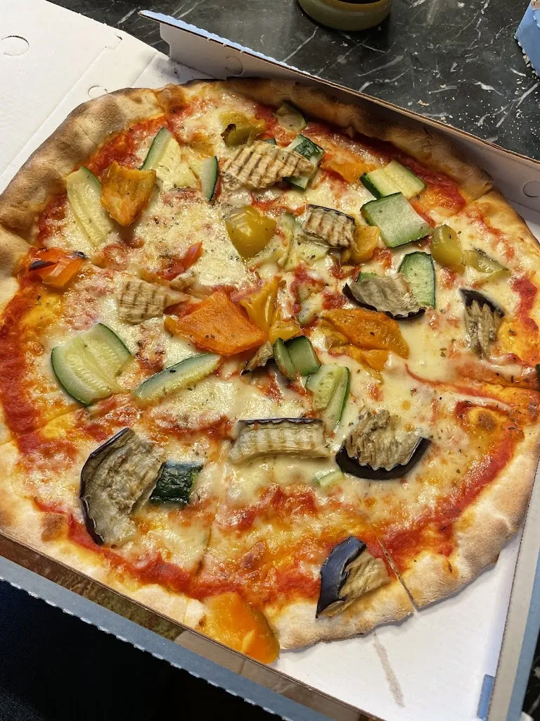 katrina sun_Lang Jun_Brunico_review