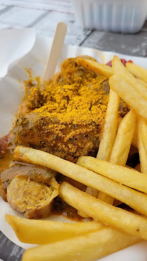 Eldora Chan_Mir Isch Wurscht_Brunico_recensione