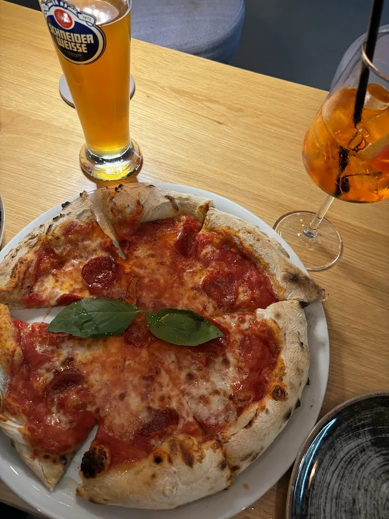 Roxana Andriescu_Club838 Bruneck_Brunico_recensione