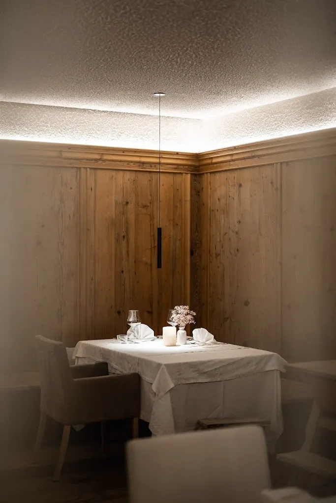 Restaurant Kaminstube_Brunico_slider_image_2