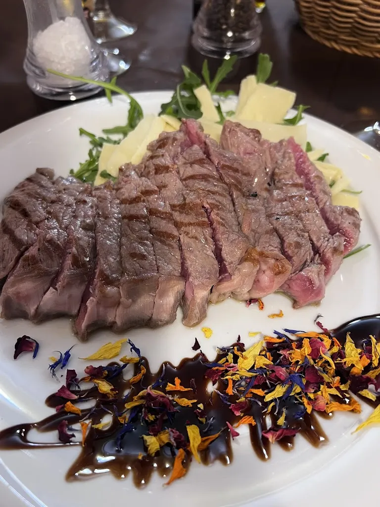 Adrian S._Ristorante pizzeria Agnello_Campitello di Fassa_review