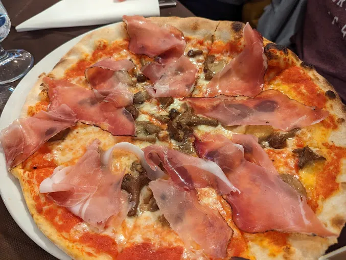 Ristorante pizzeria Agnello_Campitello di Fassa_slider_image_3