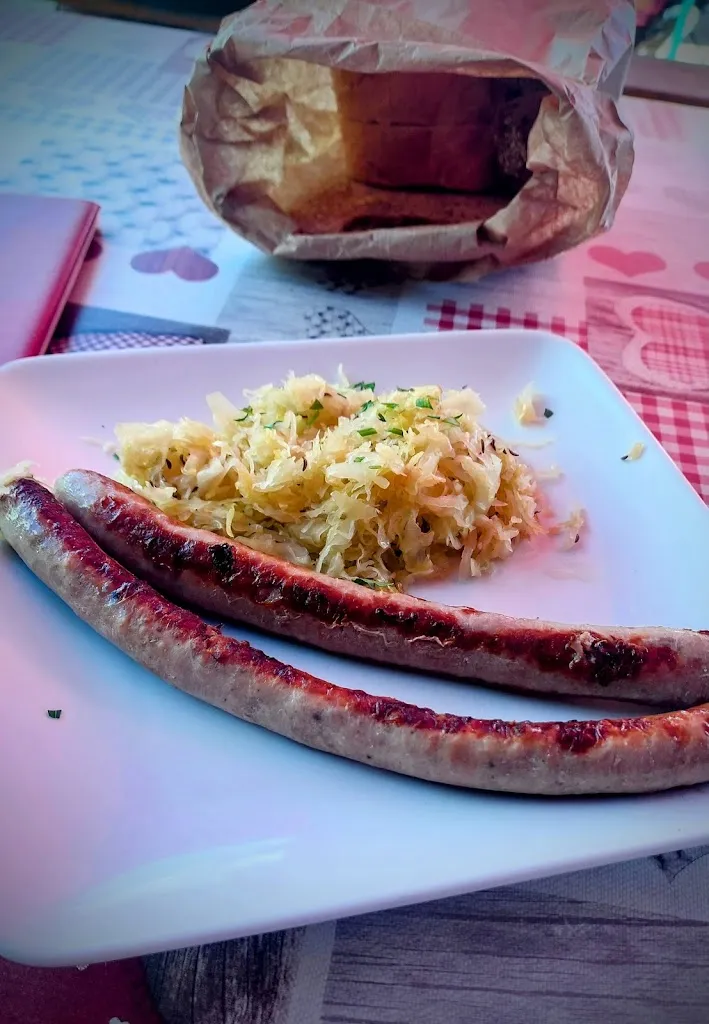 Sonja Leskovar_Rifugio Sandro Pertini_Campitello di Fassa_review