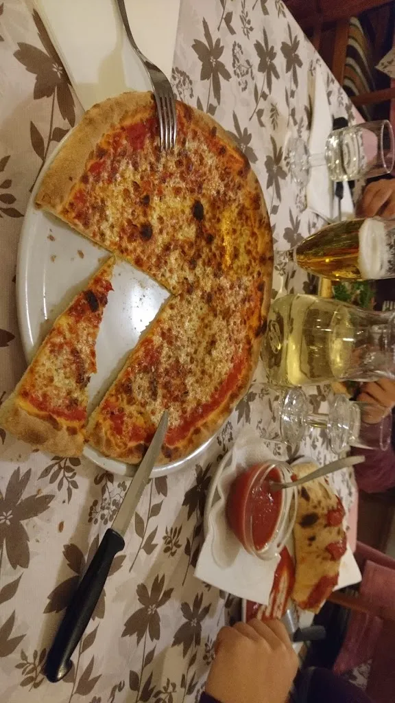 Menu_Pizzeria Ristorante Birreria_Campitello di Fassa_image_1