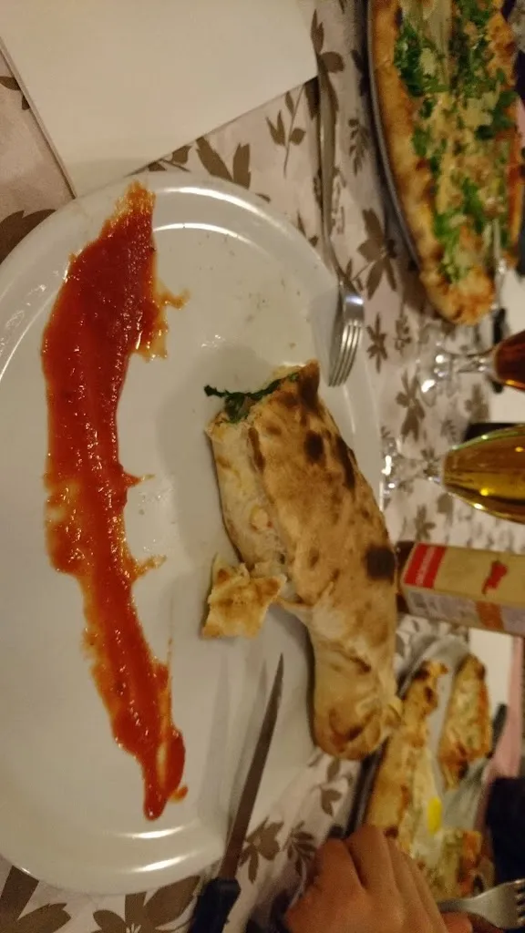 Menu_Pizzeria Ristorante Birreria_Campitello di Fassa_image_2