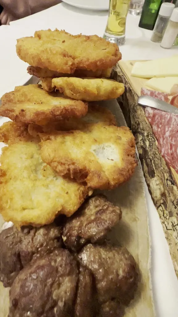 Ristorante Pizzeria Centrale restaurant in Campodenno