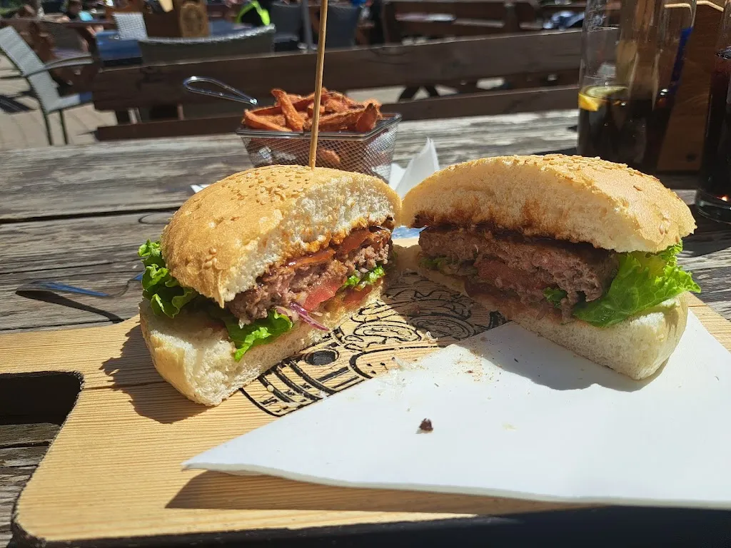 Menu_V MOTOR Bar & Grill_Campo di Trens_image_5