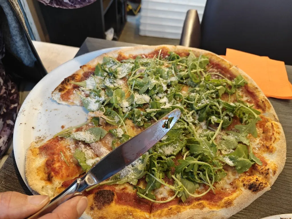 Menu_V MOTOR Bar & Grill_Campo di Trens_image_7