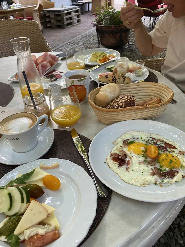 Marie Leksell_Historic Guesthouse BIRCHER B&B Apartments_Campo di Trens_review